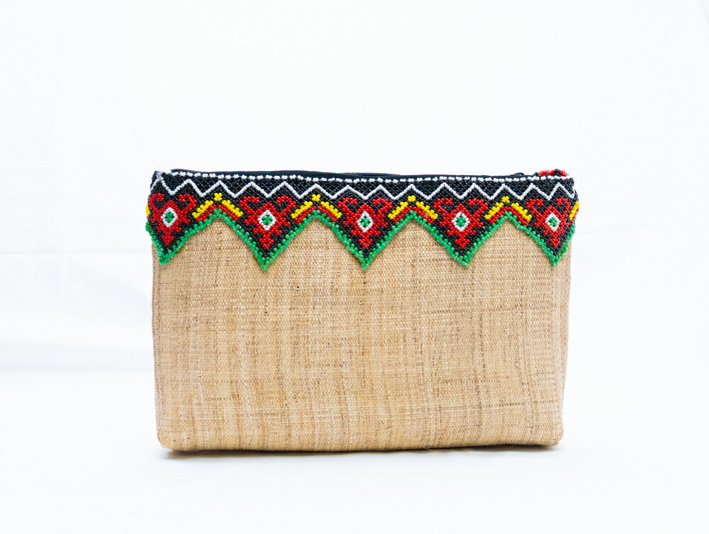 【伝統工芸】インドネシア 天然素材 ビーズ ポーチ 小物入れ ダヤック 民族柄 エスニック アジアン雑貨 ナチュラル ビーズワーク 手編み クラッチバッグ コスメポーチ ハンドメイド 一点もの ギフト 贈り物